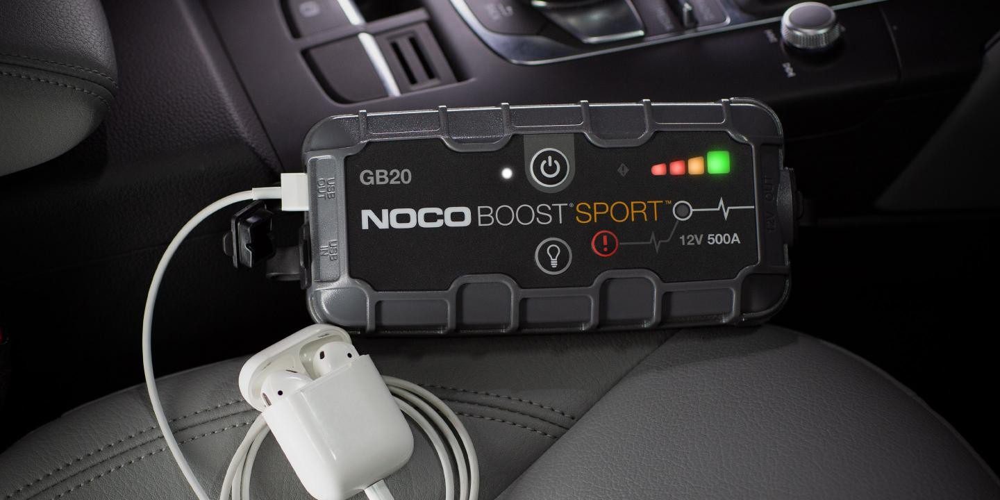 noco gb20 boost sport jump starter usb charging.jpg